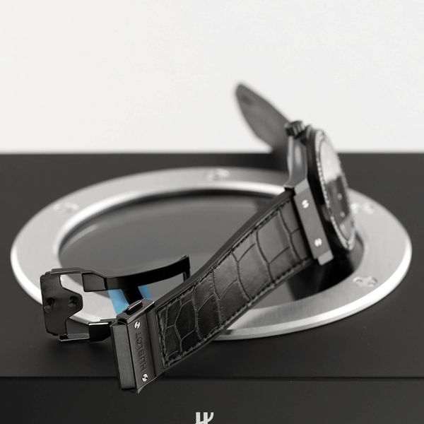 Hublot Classic Fusion 511.CM.1170.LR.1104